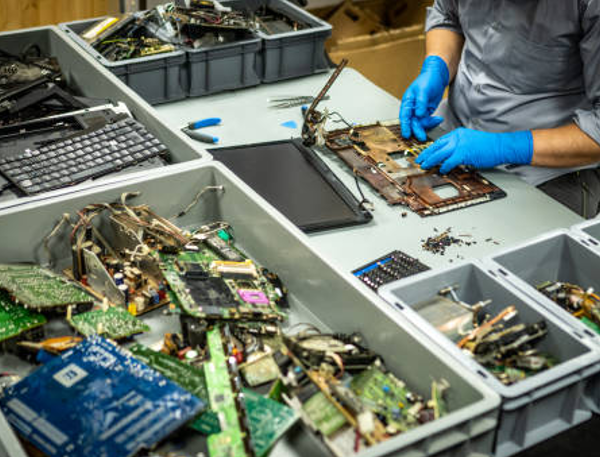 Eco-Friendly E-Waste Recycling Services for Businesses and Households